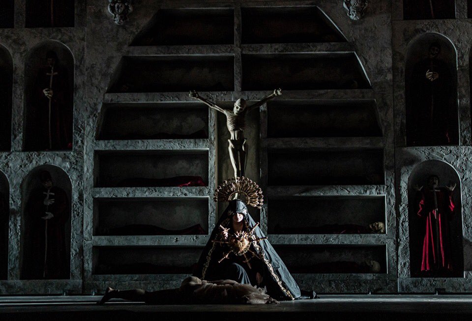 OperaRoma's tweet photo. Oggi alle 18 l'ultima recita de #Langelodifuoco di #Prokofiev con #ElenaPopovskaya nel ruolo di Renata.
#operaroma #TORangelo https://t.co/0uLWXzOxZk
