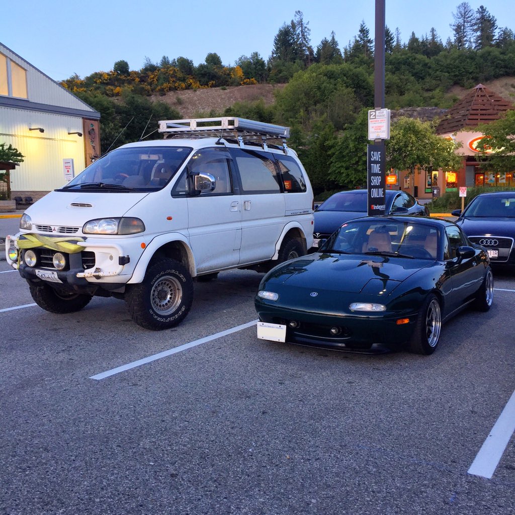 Delica and Miata
.
. 
.
#miata #mx5 #eunos #mazda #roadster #vancouvermiatas #miatagang #ロードスター #mitsubishi #delica #mitsubishidelica #jdmvan #jdmvangang #sechelt #sunshinecoast #miatalife