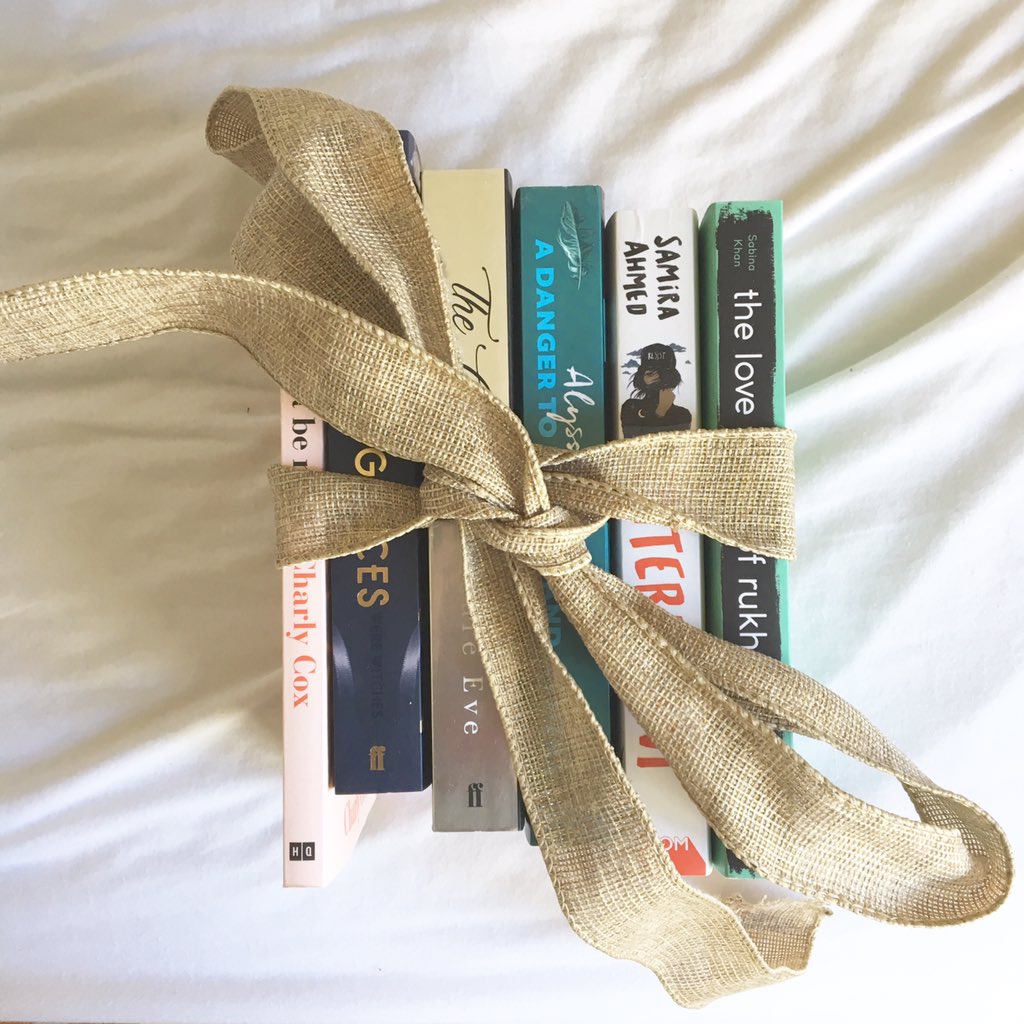 bbsbackpacks's tweet photo. It’s our birthday! 🎁🎉 We are 2 years old today, and to celebrate, we’ve got some books to give away!

Follow and RT to enter. UK only. Ends 10pm on 7th June. Good luck! 

(Follow us on Instagram @thecopperboom_ and @thecopperboomtravel for extra entries!) https://t.co/Amq98rPWeb