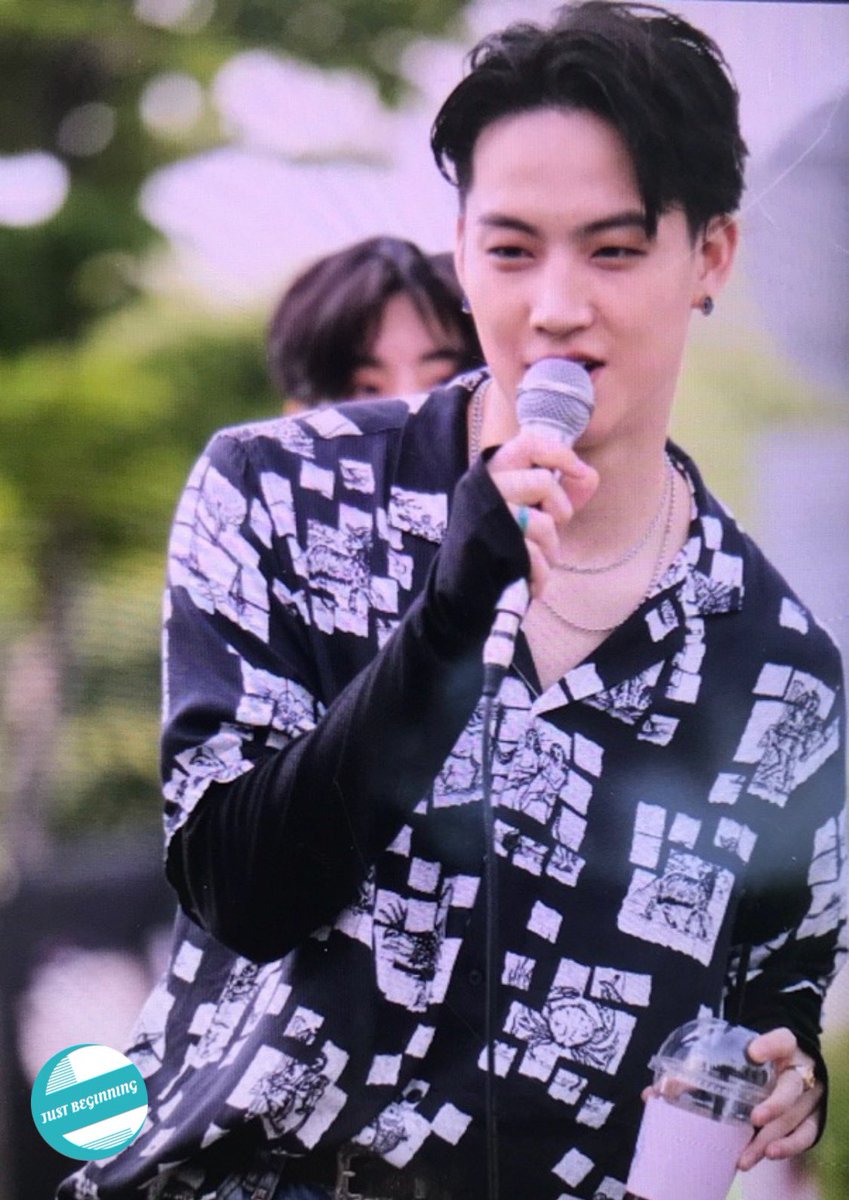 _justbeginning_'s tweet photo. 190601  미니 팬미팅🌝

#JB #재범 #제이비 #GOT7   #갓세븐 
#GOT7_SPINNINGTOP    
#GOT7_BETWEEN_SECURITY_AND_INSECURITY
#GOT7_ECLIPSE https://t.co/jvmIpkHeWu