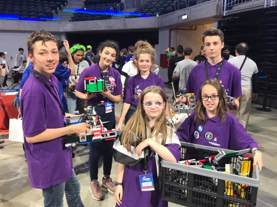 Access Robotique tweet media