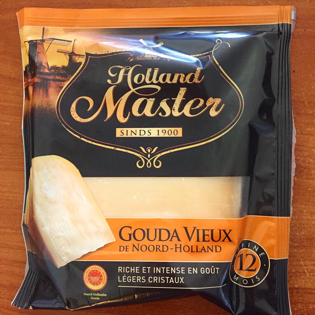 Zicami66's tweet photo. ✨Bonjour✨
Reçu et récupéré le fromage Holland Master Gouda Vieux✨✨
✨Merci à l’équipe @theinsidersfrance pour cette campagne ✨✨
✨Bonne journée à toutes et à tous✨✨✨
#goudahollandmaster #theinsiders #fromage #test #affinage https://t.co/44N4V1pnaZ