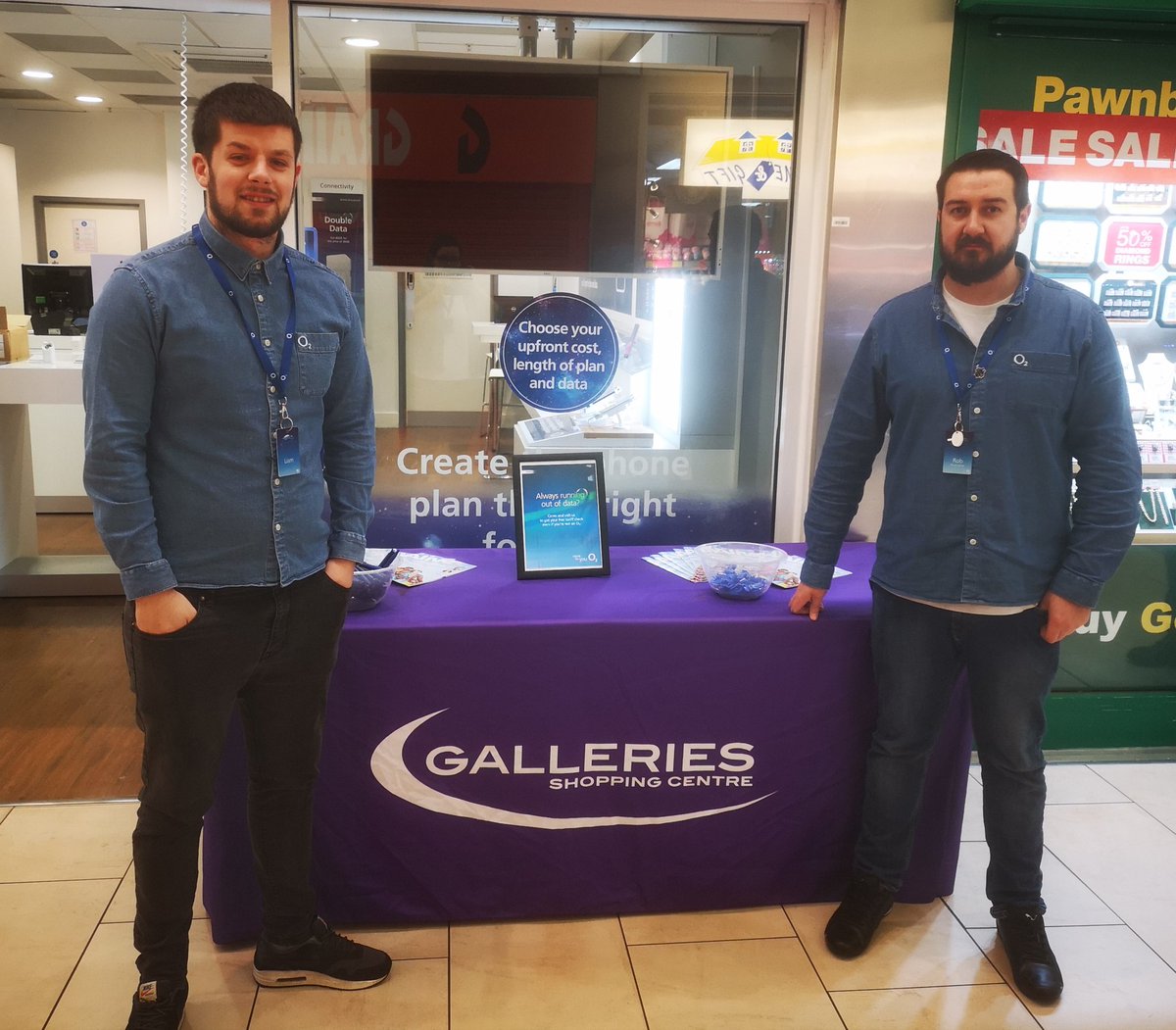 Come down and get a free tariff check at your local O2 store  <a href="/neilstorey1/">Neil Storey</a> <a href="/TalkDirectLeeds/">Talk Direct</a> <a href="/lindasfjones/">Linda Jones</a> <a href="/ajleems/">Andrew Leeming</a> <a href="/daleclark22/">Dale Clark</a>