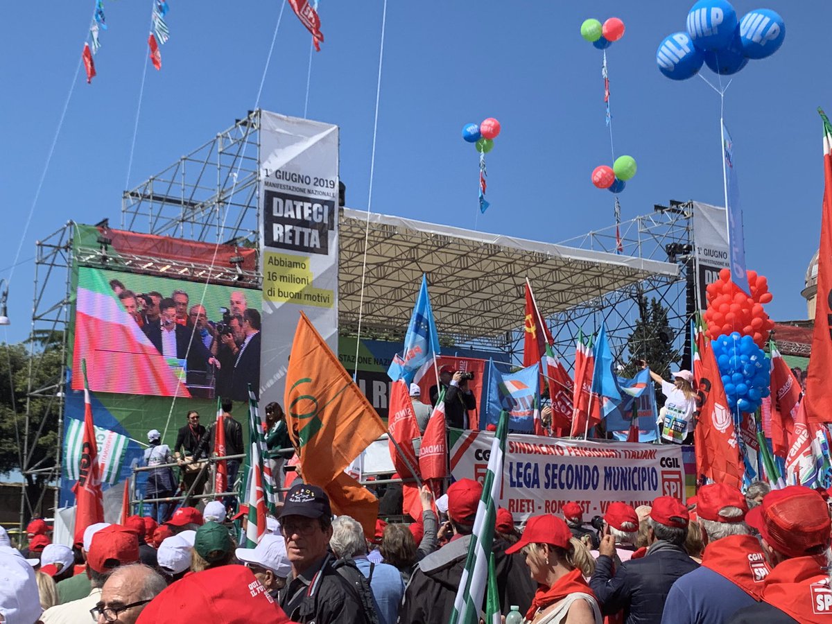 A fianco di <a href="/SpiCgil/">SPI CGIL nazionale</a>, con le pensionate e i pensionati che chiedono la difesa della sanità, dello stato sociale, la riduzione della pressione fiscale. Per tutte e tutti, per i diritti universali 
#dateciretta