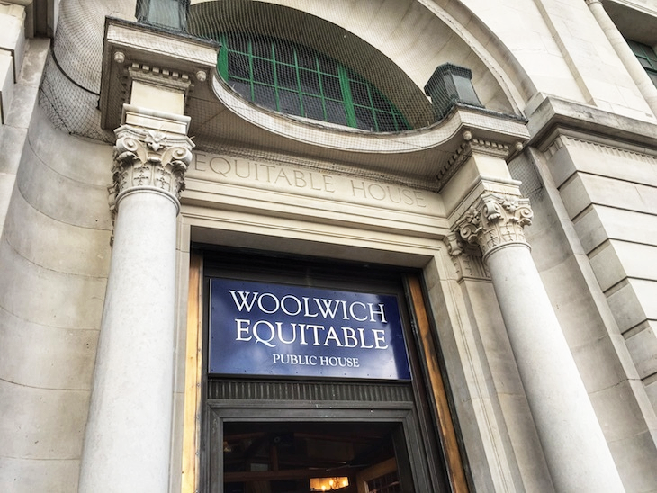 TheWoolwichPub's tweet photo. Saturday couldn't have come sooner for everybody. Which is why at the #WoolwichEquitable we'll be serving you food &amp; drink from 12:00 for all those weary of the week ahead. 

#Woolwich #Antic #ImWithTheWoolwich #WelcomeWeekenders https://t.co/ubC7NoKGLm
