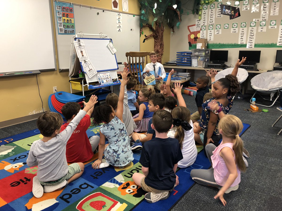 Princeton_OCPS's tweet photo. Principal Hunter read aloud to kindergarten this morning!!!! He loved discussing the text with them! He said they did a great job answering questions! #BePrinceton https://t.co/LwVO2Ofjos