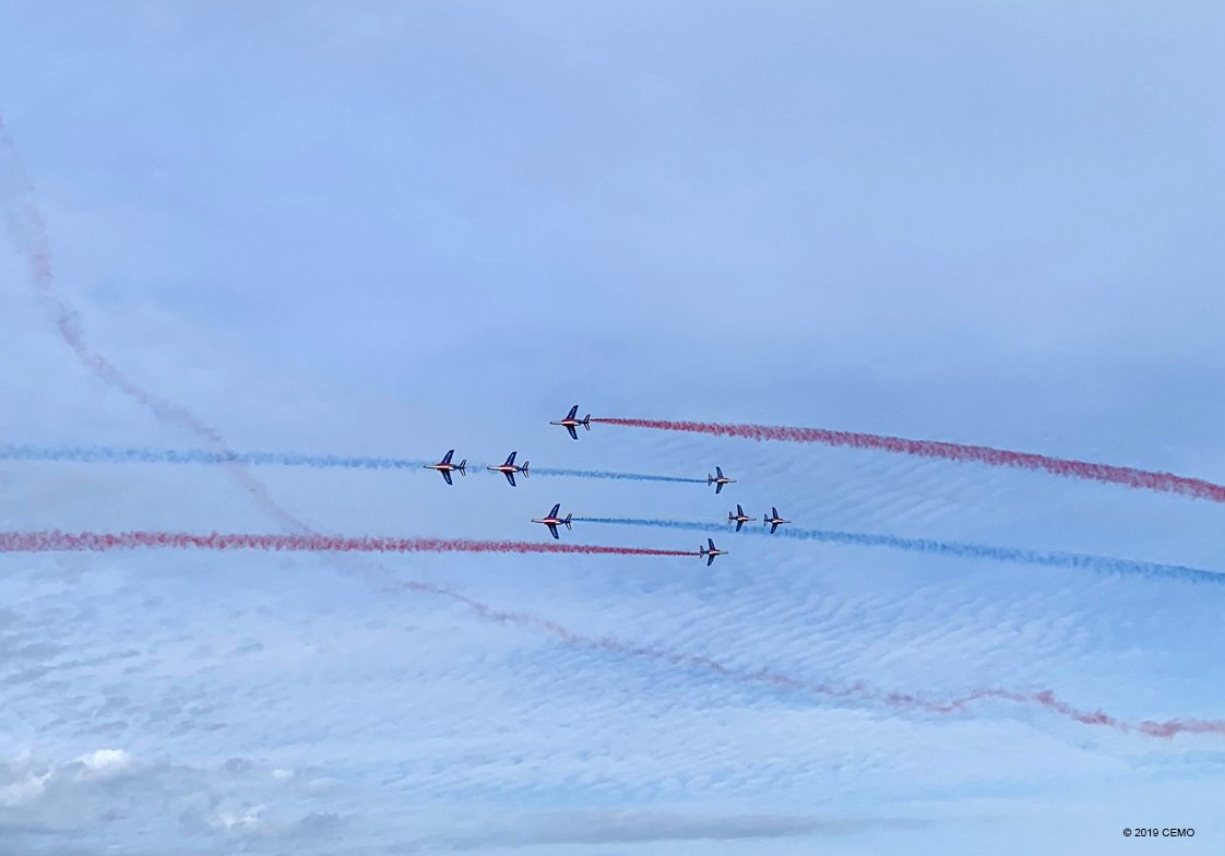 LunettesPAF's tweet photo. Nous vous souhaitons un très bon #lundi 😎 #patrouilledefrance  #premierepaf #nouvellesemaine https://t.co/OFTqqeabWR