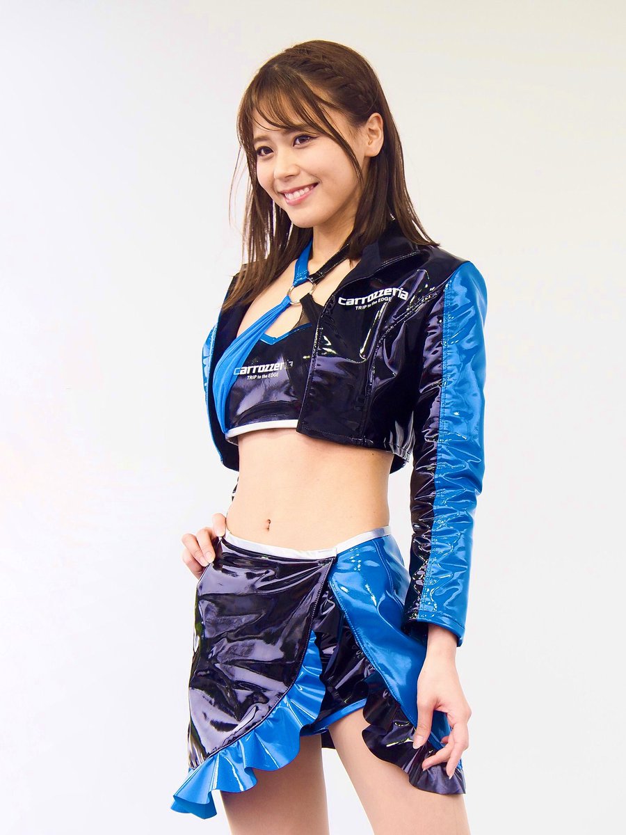 初澤彩花 Suit0713 撮ってくれた方に感謝だ Twitter