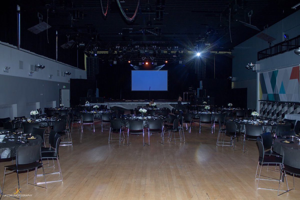 Thank you to everyone who turned up and celebrated our ACS  Ball 🎉 Great finish to a great year ! A big big Thank you to @UoLiverpoolAcs and <a href="/LjmuAcs/">John Moores ACS</a> for all your hard work and efforts and making it a night to remember !

#ACSBall2k19 #ACS #2k19prom #KingsAndQueens