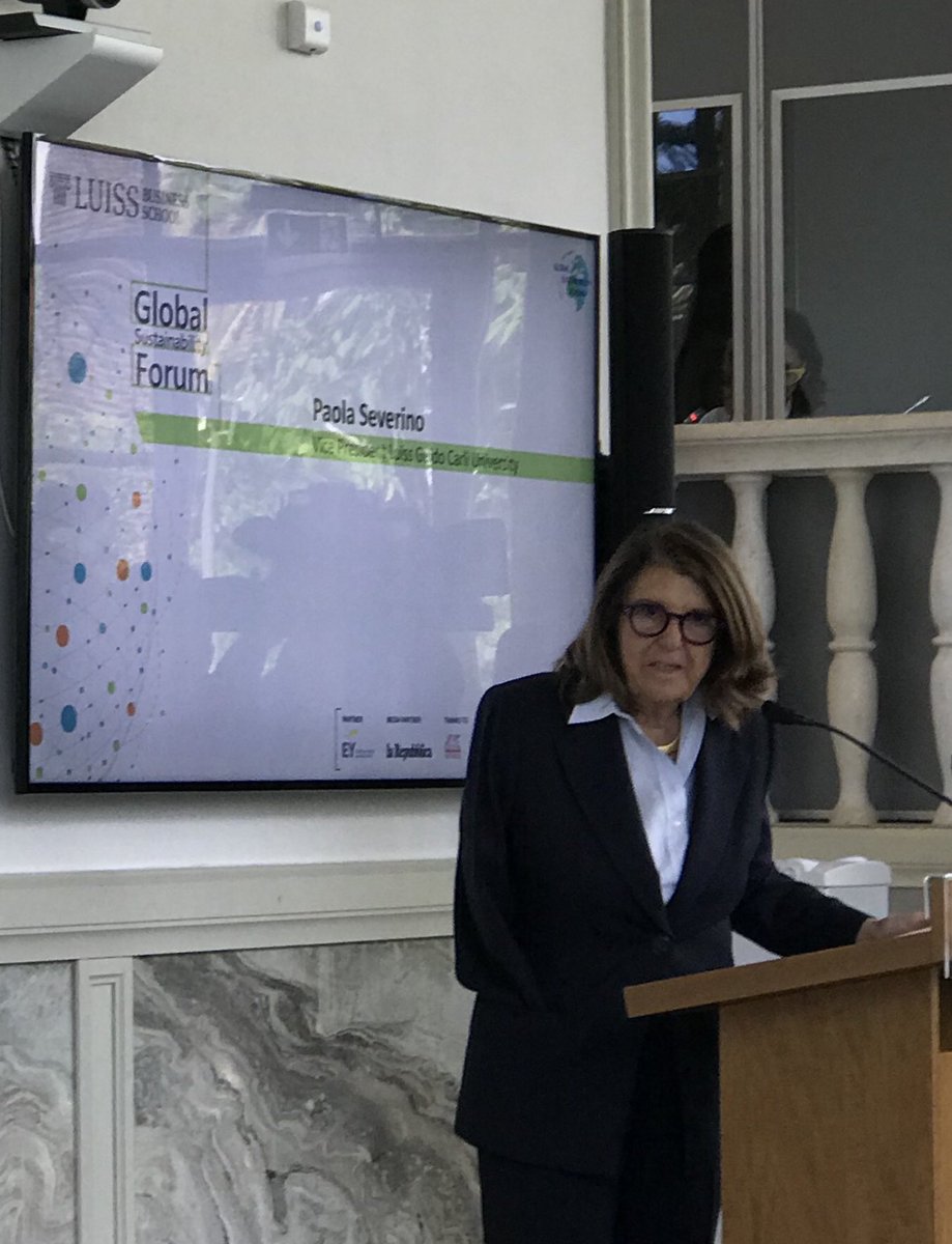 Laura_Cavatorta's tweet image. Al via il #GSF2019 Global Sustainability Forum a #VillaBlanc @LUISSBusiness @UniLUISS per discutere di prospettive e programmi per realizzare quel futuro sostenibile di cui non possiamo fare a meno. @carlottaventura @GuidoCutillo @BCorpItalia @nativalab @LucaDalFabbro @ValoreD
