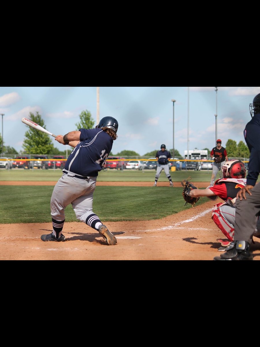 austinsturgis2's tweet photo. Summer ball hurry up please! ⚾️☄️ #post64 https://t.co/fLL2Uhc8Zt