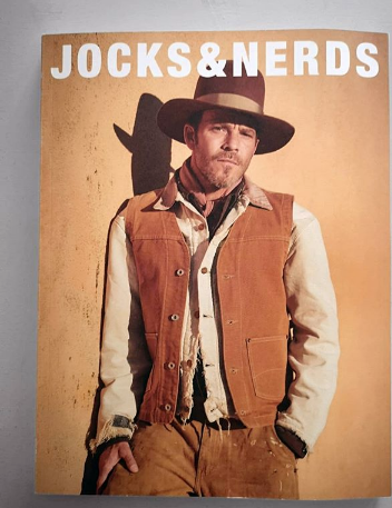 CompleteLtd's tweet photo. After a two year break, Jocks &amp; Nerds is back by high demand. Big thank you to @jocksandnerds and @dashingtweeds for having us at the relaunch last Thursday, it truly is a labour of love and we're so pleased to have you back. Colour managed by @completeltd #jocksandnerds#magazine https://t.co/dYcUZGOgCW