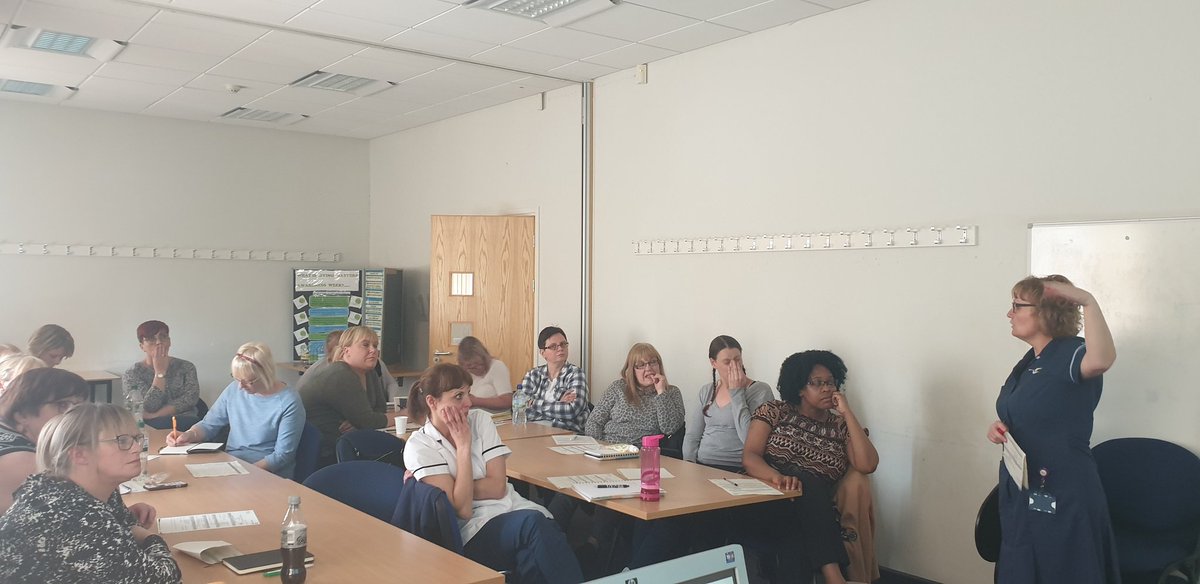 Kicking off our <a href="/BuryCO_NHS/">Bury Care Organisation</a> Link Professionals day with updates and sharing good practice @JackieHal #Swan #onechance