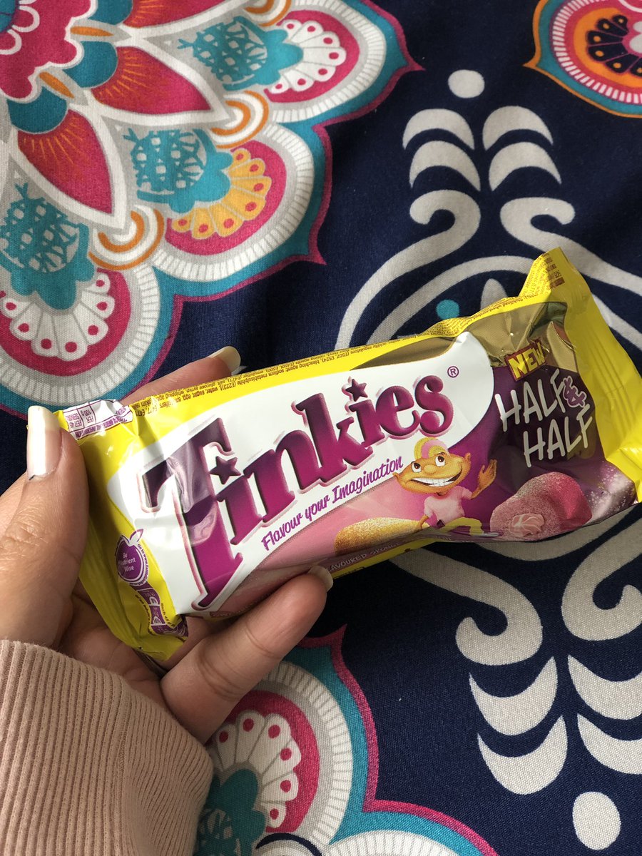 neetaraga's tweet photo. Giveaway 🚨 3 boxes of Tinkies half and half to a lucky Tweetheart, winner announced on Friday, retweet and comment to enter #tinkies #loveartbyneeta https://t.co/2gMebBjw9S