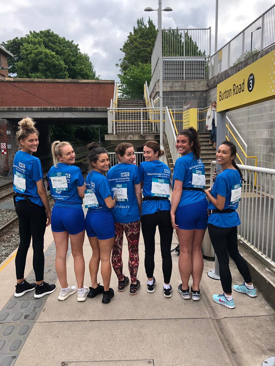 widdem's tweet photo. #Manchester10k #MFT #NHS #EDHOES 🏃🏽‍♀️☀️🍸 https://t.co/juULY5JXcy