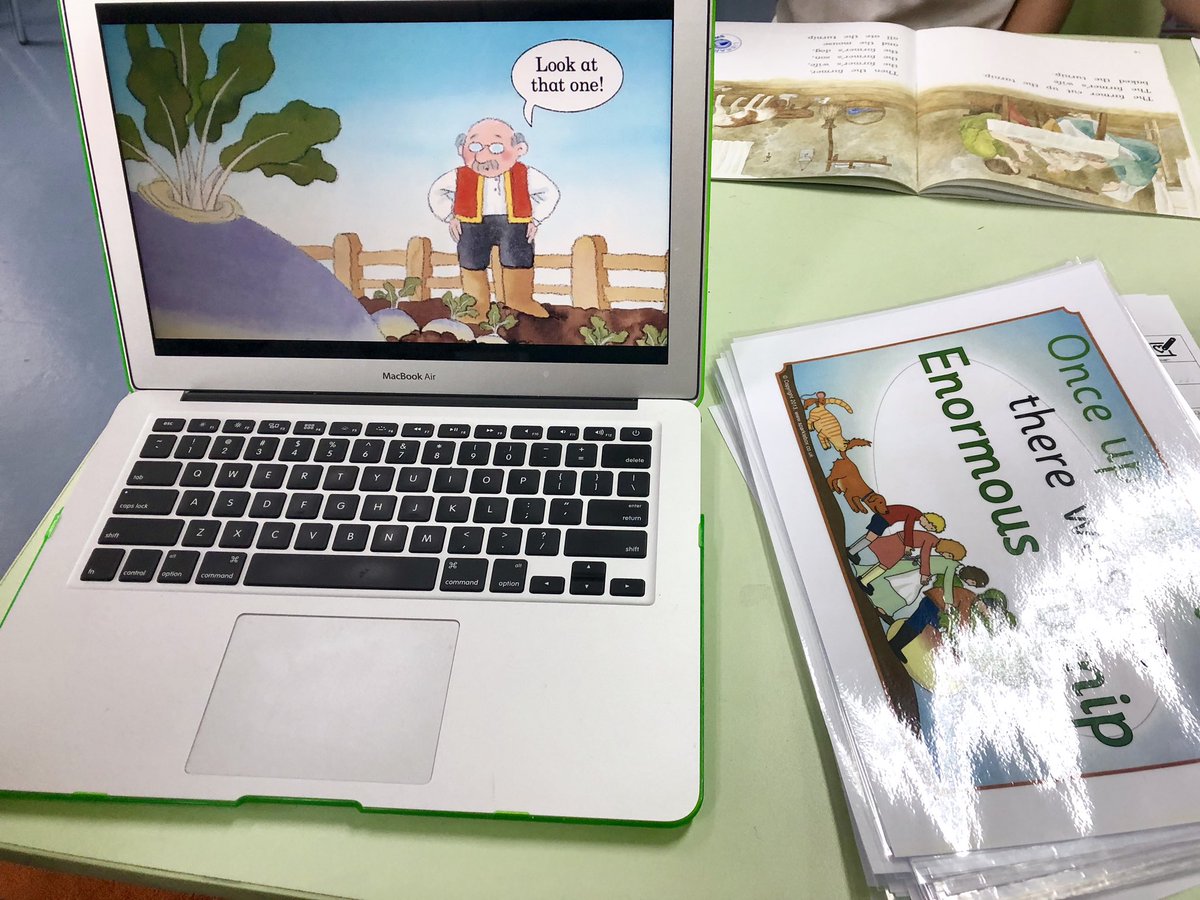 LenaGT's tweet photo. Lots of engaged little #emergingbilinguals today! KG Ss explored The Enormous Turnip though all language domains and with too many scaffolds to count! #SWISrocs #SWISEAL @RingroseBradley @SWIS_Anna #wida #translanguaging @SIOPModel #ESOL #EAL https://t.co/7S7FnuuDne