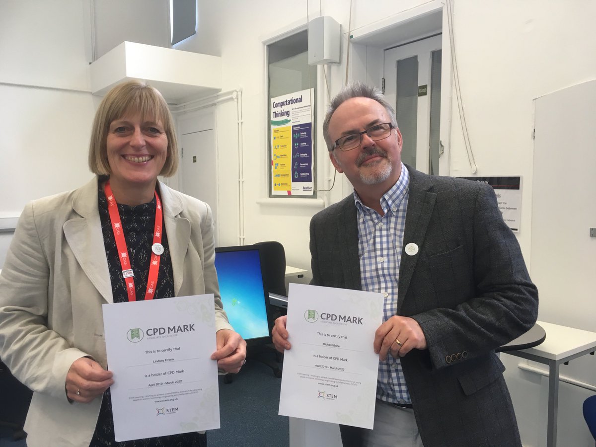 CAS_CheltPriHub's tweet photo. Rich and Lindsay are delighted to be qualified as Associate Facilitators under STEM Learning’s  CPD Quality Mark.
Looking forward to seeing some of you at forthcoming CPD events. https://t.co/wZM0IgJBoF  @crcSouthWest https://t.co/2EdNnSH3H2