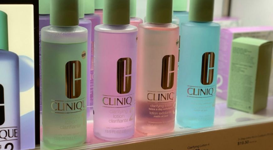 KenyaBuzz's tweet photo. Product Review: @Clinique Daily Scrub, Clarifying Lotion & Moisturising Gel
#KBReview π https://t.co/P5bXpn3duI https://t.co/ZvWNDH3fjR