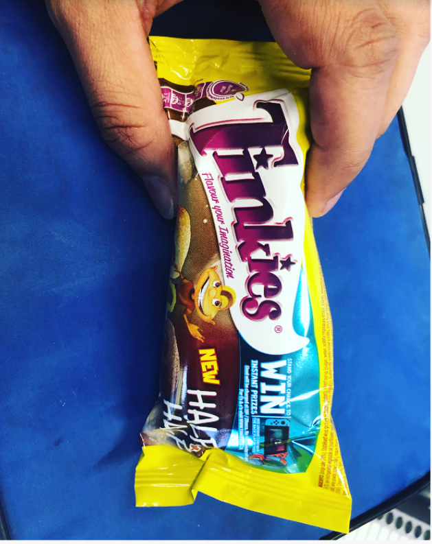 FoodiewhippedSA's tweet photo. .Giveaway, Win 3 boxes of new Tinkies Half &amp; Half  #Win 
Retweet and Comment to enter #Tinkies #FoodiewhippedSA https://t.co/XEAsdLFQNV