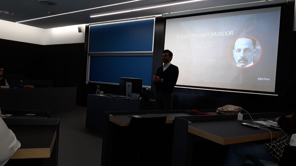 EncUniv's tweet photo. Primera jornada de Encuentros Universitarios! Buscamos la #inspiración de la mano de @Fernandaparias e @ipirfano en el campus @unav en Madrid. #EU19 #cultura #música #diálogo #reflexión #VeranoAlumniCollege #VeranoUniversitario https://t.co/jshfciFzWc