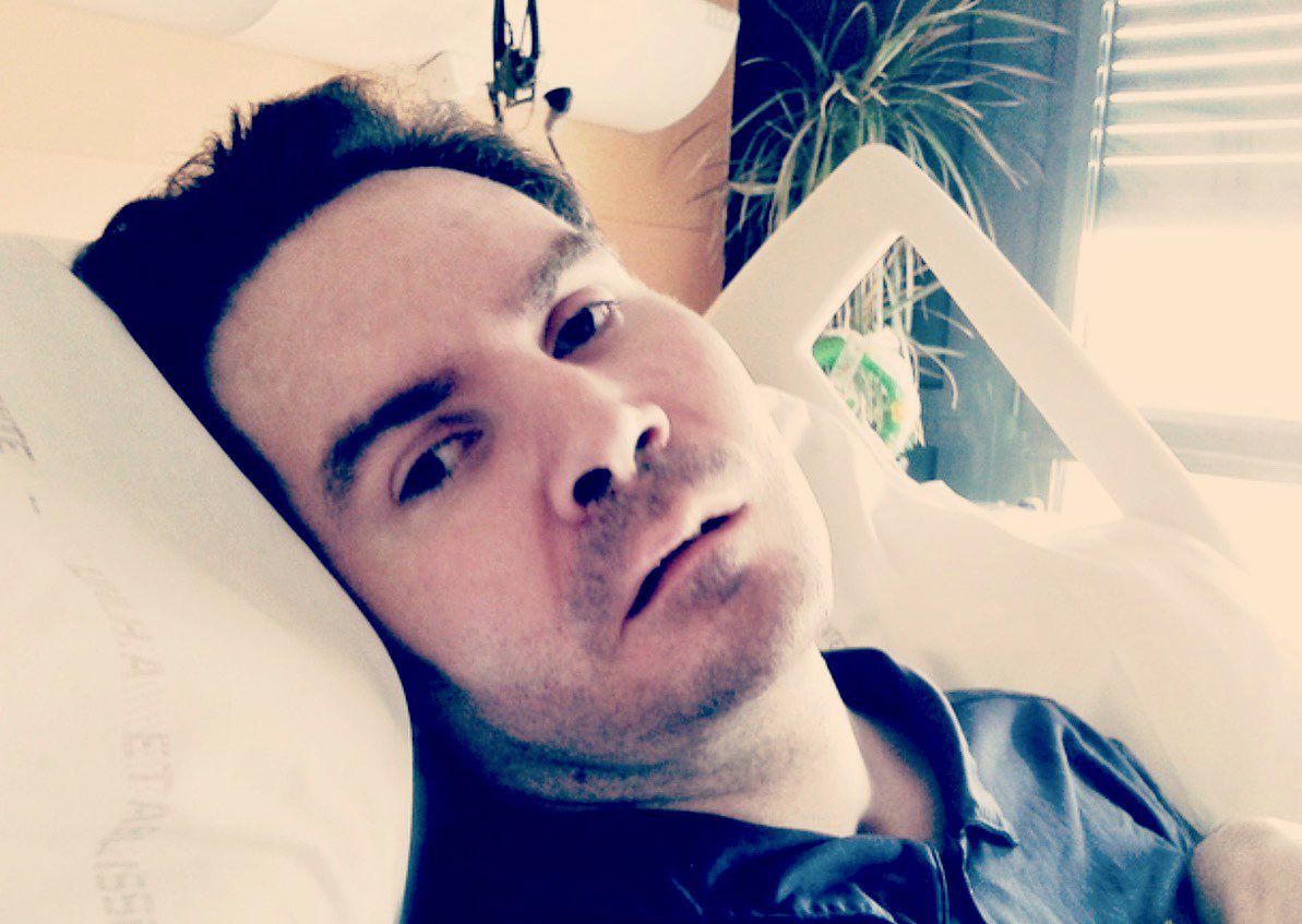 « Alors il dira encore à ceux de gauche : Allez loin de moi, maudits, dans le feu éternel qui a été préparé pour le diable et ses anges.
Car j’ai eu faim et vous ne m’avez pas donné à manger, j’ai eu soif et vous ne m’avez pas donné à boire. » Matthieu 25, 41-42.