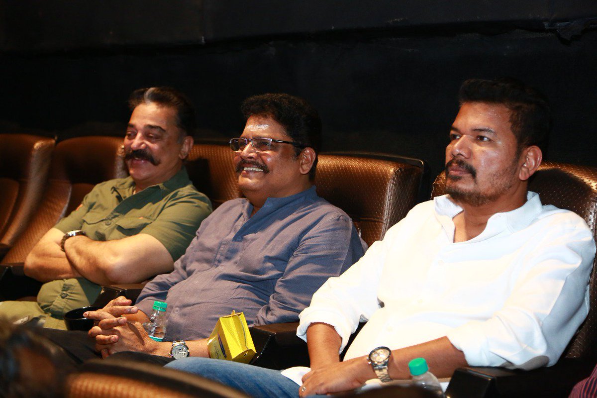 jeevakalaignani's tweet photo. #OS7AudioLaunch #OththaSeruppu
#Nammavar #KamalHaasan
@ikamalhaasan https://t.co/Sqo7B44fwS