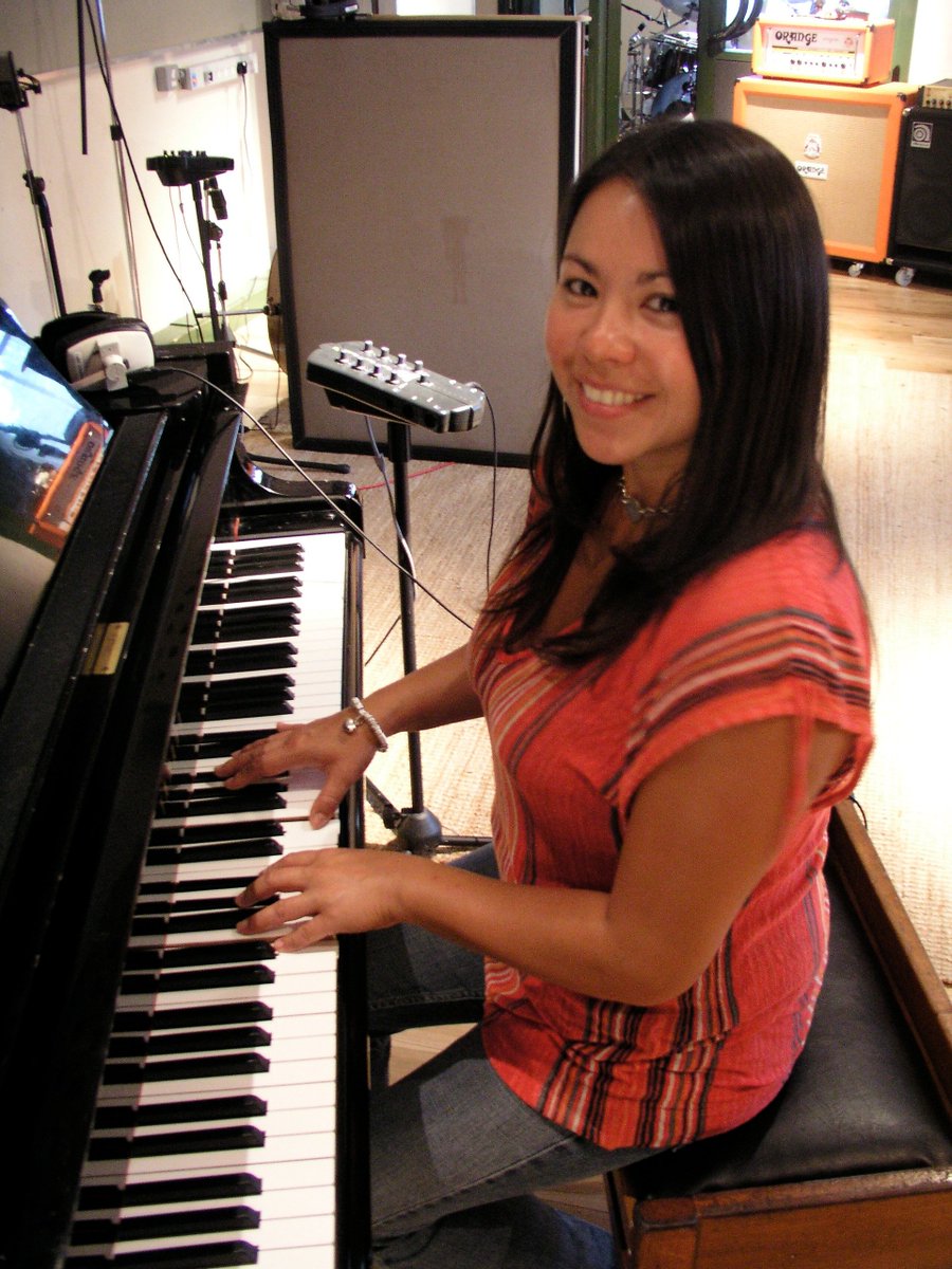 Dates now confirmed for the 22nd PREMISES #JAZZ #PIANO SUMMER SCHOOL: 17-21 Aug in Hackney #London. 3 tutors including Latin pno w/ John Crawford + modal jazz w/ Nikki Yeoh + recording session w/ bass &amp; drums on final day. bit.ly/2YGGpYC
<a href="/johncrawfordpia/">john crawford</a> <a href="/NikkiPianoYeoh/">Nikki Yeoh</a>