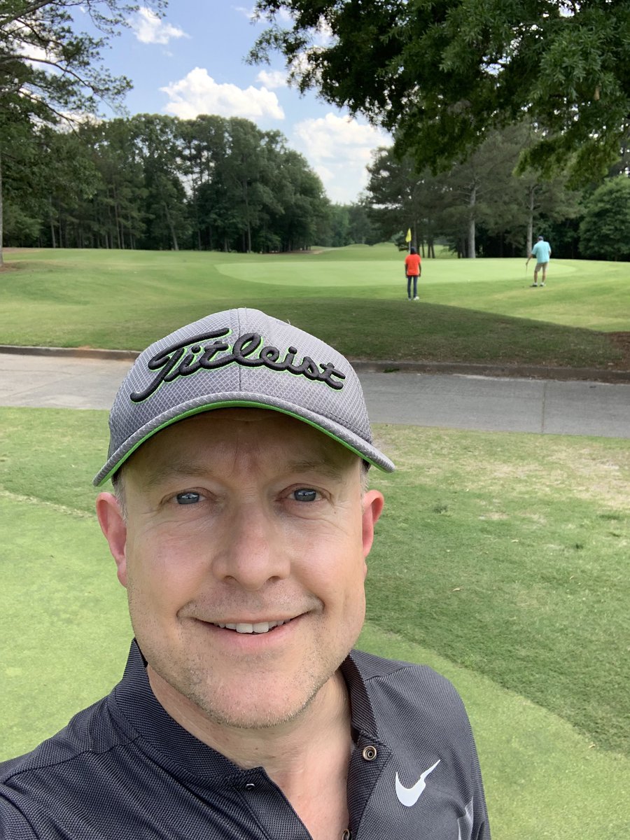 StevieG_1967's tweet photo. @GolfingSwingers @TitleistEurope great afternoon yesterday @RiverPines_Golf - fab welcome, hospitality, facilities and a chance to test out a set of #AP2s πποΈββοΈβ³οΈπΎ ... still no sign of πͺπ€π€£ https://t.co/A62469MUuh