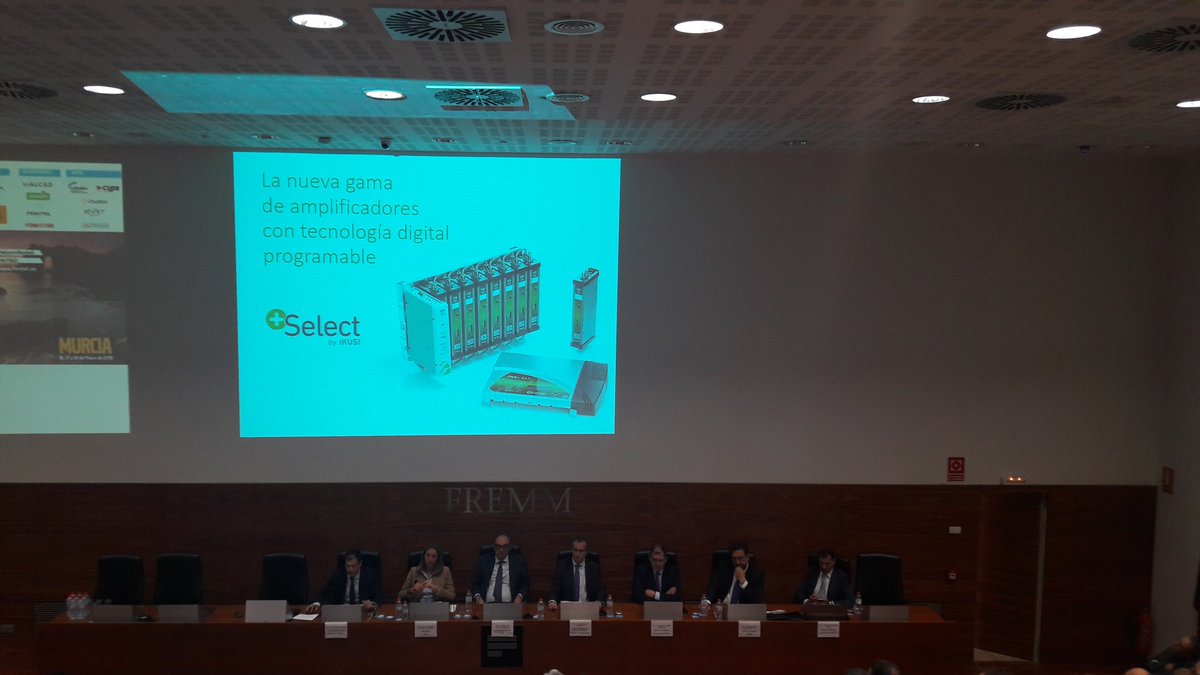 ikusiMM_ES's tweet photo. #Ikusi presenta en #Telcom19 su nueva gama de equipos para el #DividendoDigital
https://t.co/fbu08149uX https://t.co/9JYfEdpV3I