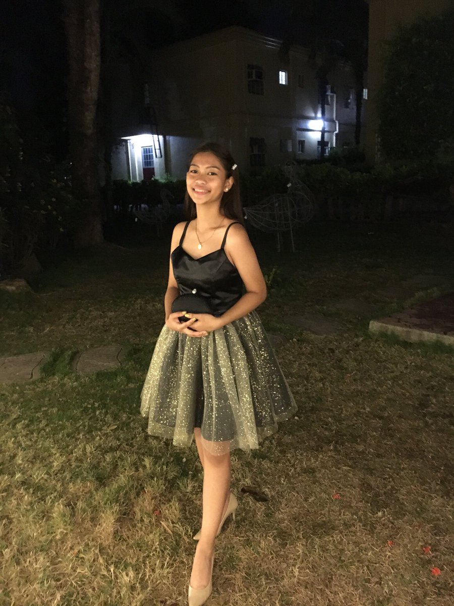 camsiee_'s tweet photo. Oh crap she’s up https://t.co/DiVpJ5ZvWs