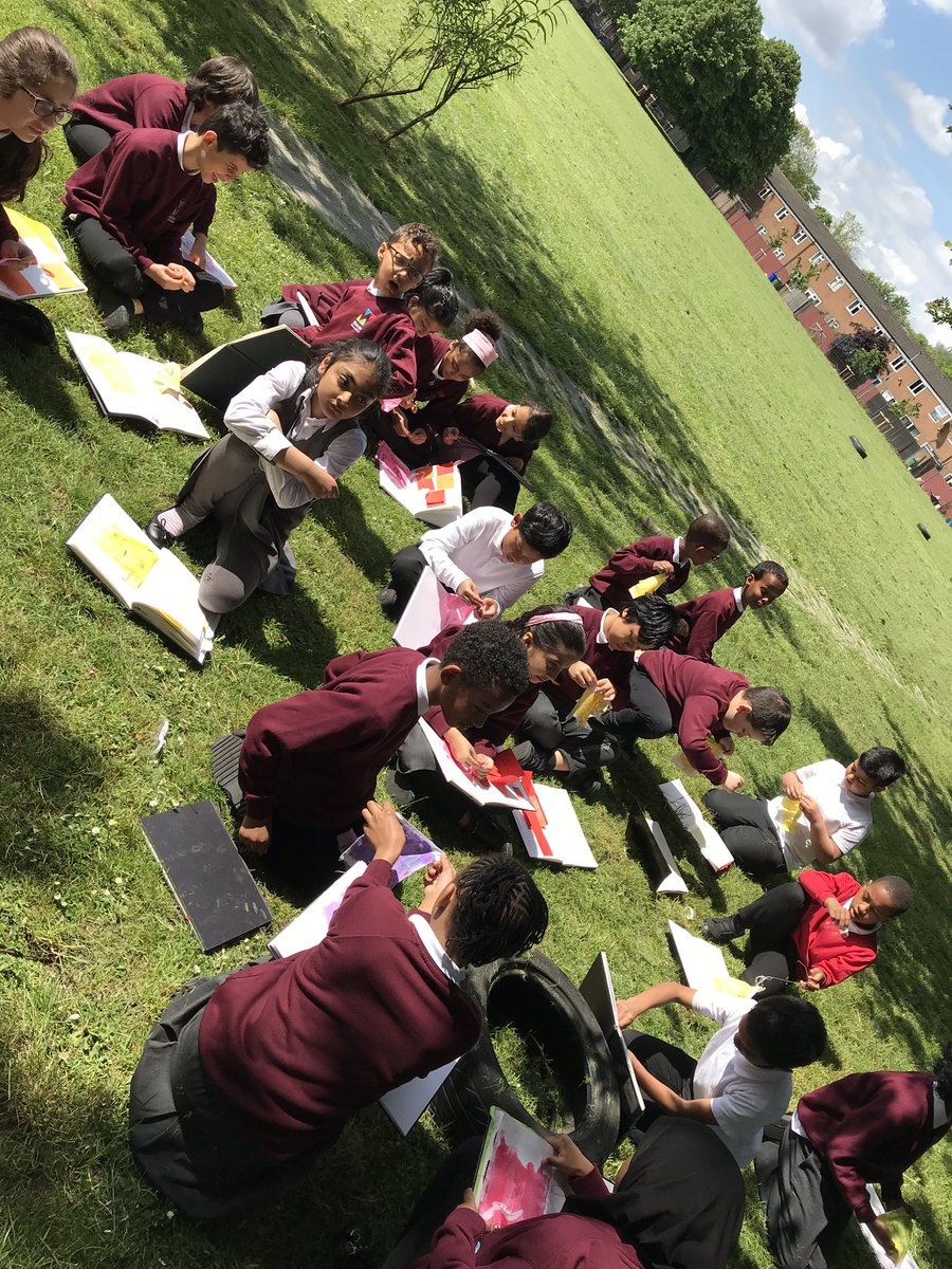 Miss_Dawber's tweet photo. Blowing our wishes into the world, sharing our dreams. @WebsterPrimary @dhulston https://t.co/ulzWUR7DPL