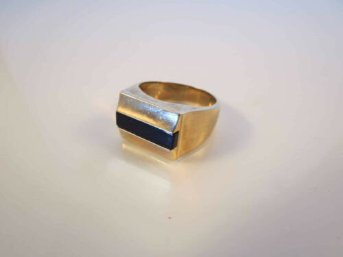 DecatiqueStudio's tweet image. Black Hills Gold Thorpe 10K Gold &amp;amp; Onxy Mens Ring 18.8 grams  ebay.com/itm/2930965077… #blackhillsgold #thorpegoldring #mensgoldring #fathersday2019 #fathersdaygift #ebayauction