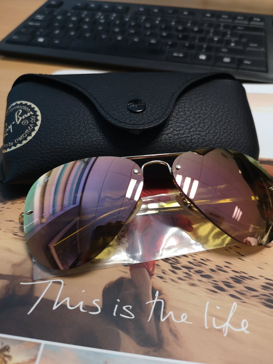 lisapkennedy's tweet photo. @POC_AgencySales @CUN_AgencySales Look what's come today just in time for the Summer 😎 #ImShining #Shinerewards https://t.co/xADrujGxtc