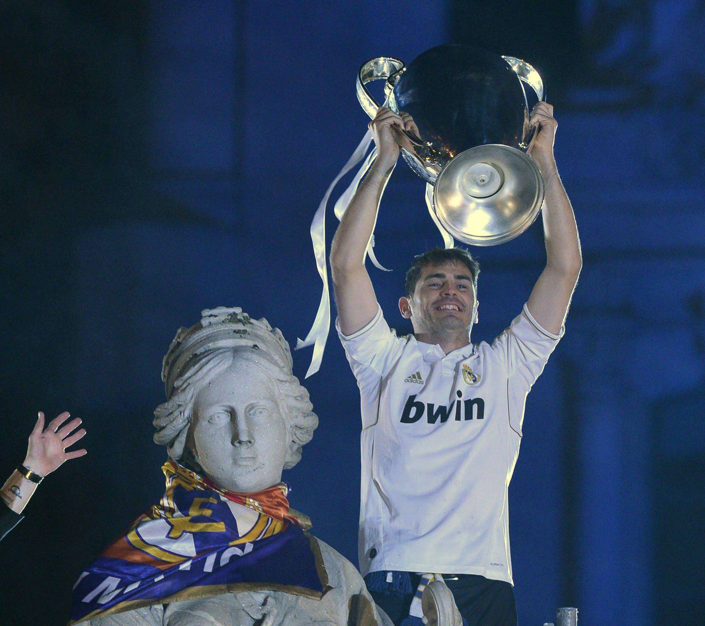 Happy birthday Iker Casillas. One of the top 3 greatest GK ever to stand in front of Goalpost 
