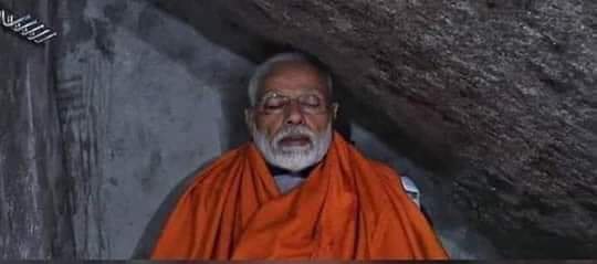 atanoor78692's tweet photo. #ModiJayega
Chokidar waqt se pahle hi chala gaya... https://t.co/dqobYtCHwW