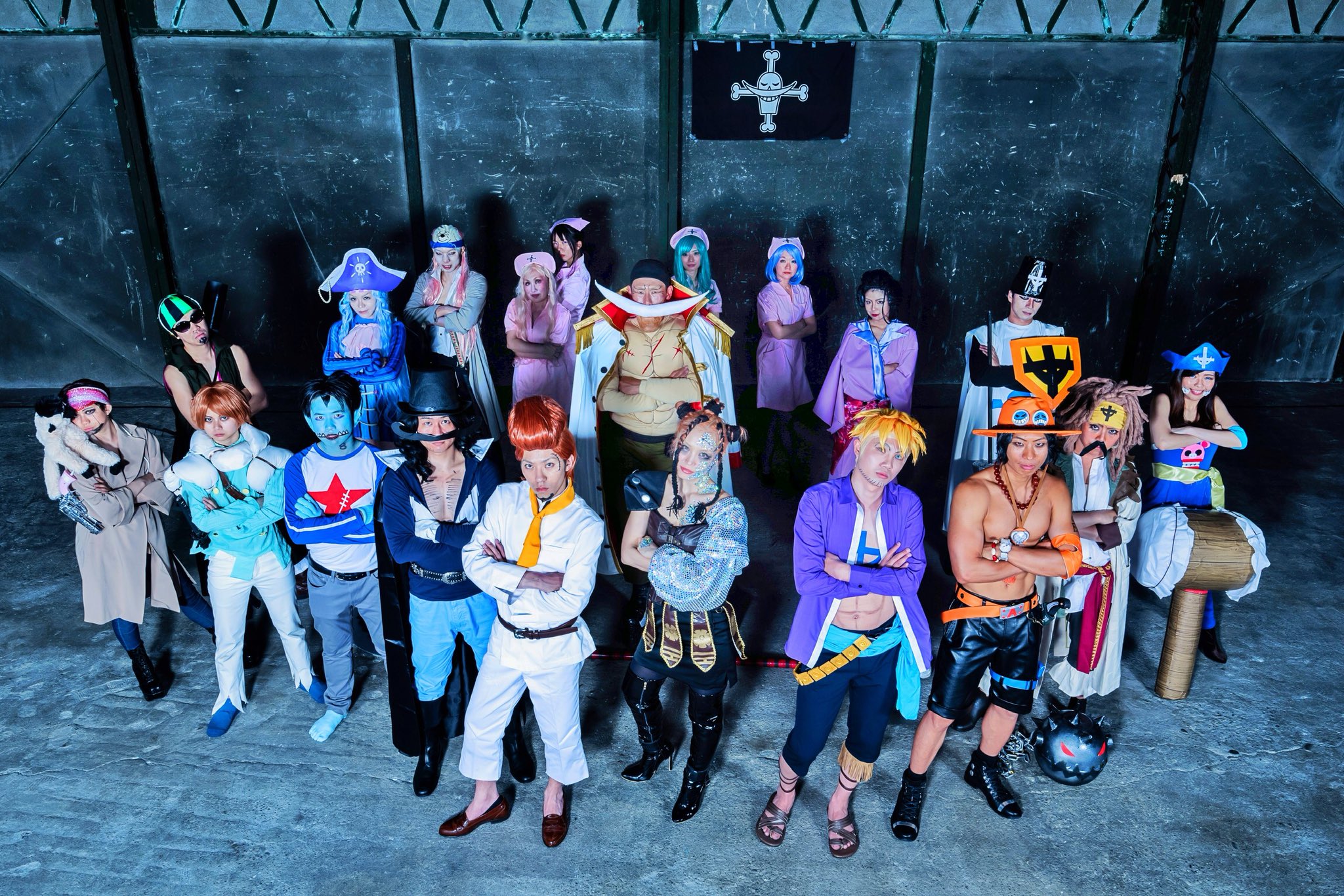 Hiro コスサミお疲れ様でした Ar Twitter Onepiece Cosplay 大海賊 白ひげ海賊団 大船長 エドワード ニューゲート 本船は モビー ディック号 総数1600名という大所帯を 16名の隊長が束ね さらに傘下の43の