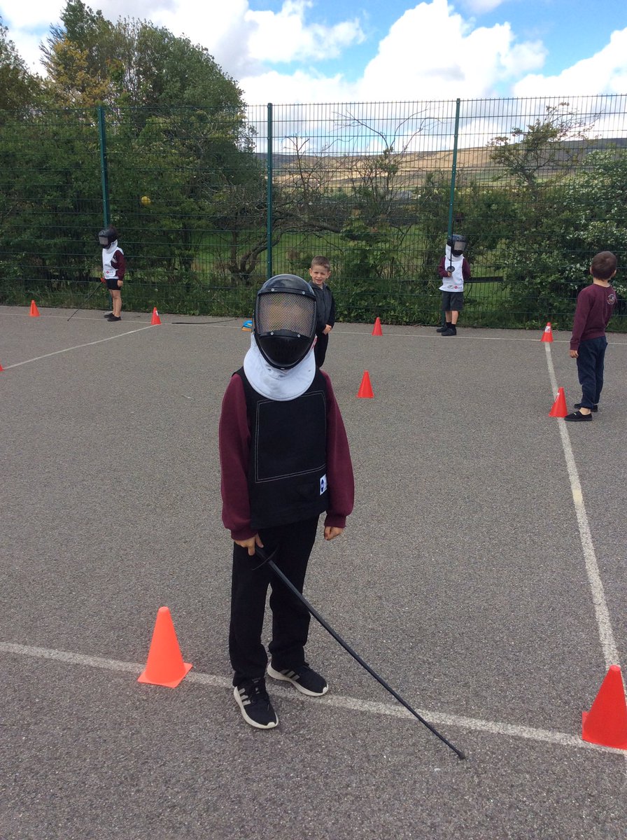 MelthamMoor's tweet photo. Our intervention groups have been fencing this morning with Mr Jacobs. Building their confidence, cooperation and self esteem through sport #MMactive https://t.co/9wzT3NmImy