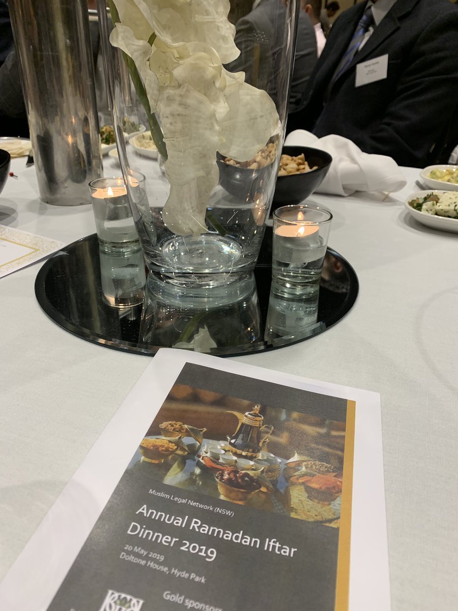 antheavogl's tweet photo. A total pleasure to attend the @MuslimLegalNSW Annual Ramadan Iftar dinner in w @dehmsa @lesleyhitchens. Incredible energy in the room and great address from @azmeenahussain #mlnnswIftar19 #UTSLaw https://t.co/83IDuUStVG