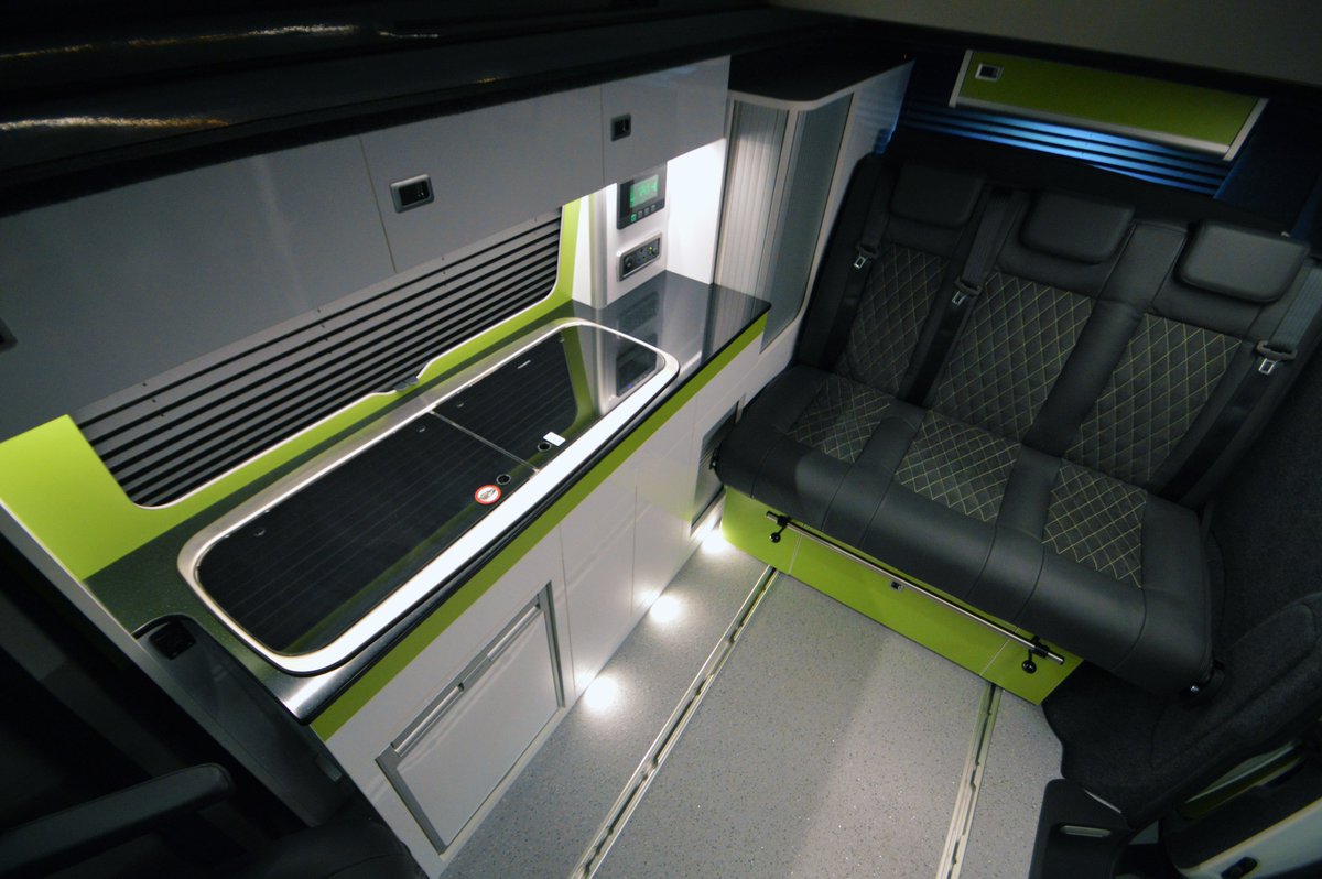Trek_RV's tweet photo. Vibrant SWB Tourer conversion with a striking viper green feature. Reimo 3000 bonded rail syetem bed, under chassis gas, digital power management, Reimo Vtech Easyfit roof, rear speaker upgrade and our usual high spec finish and spec. #reimo #campervan #3bridge #leather https://t.co/u1xLDX8ztC