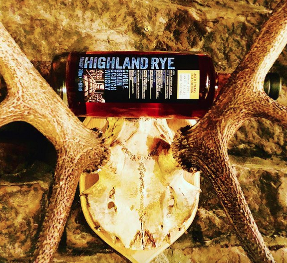 Newest #breakevenbottle is Arbikie Highland Rye: the first Scottish Rye Whisky made in over 100 Years. £6.46 for a dram. Whisky and rye fans, make thee to Stockbridge. 44 St. Stephen Street @ArbikieEstate #Edinburgh #Scotland