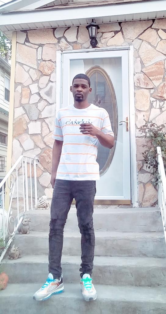 CaliShwayze234's tweet image. Back to the basic tho 💯.... #GM #WORKBOUND #IHATEMONDAYS