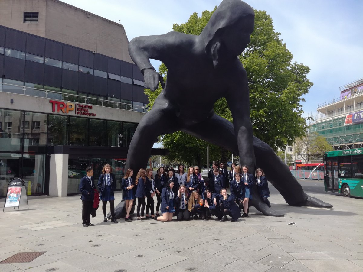 scottcollegeply's tweet photo. Thank you to @TRPlymouth for a wonderful backstage tour last week. It was absolutely fascinating 
@MessengerPlym 

#SmallandSpecialist https://t.co/au9LwqH5Hb