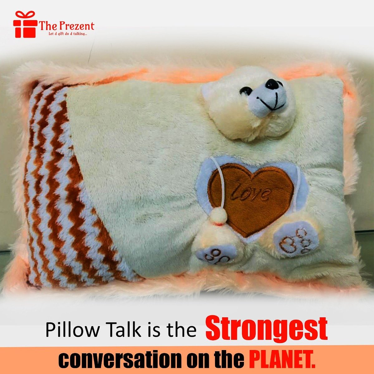 PrezentThe's tweet photo. Gifts🎁 not only make your lovedones smile 🙂but also help develop a healthy relationship with them. Cushions🇫🇲 are the most unique and thoughtful gift ideas to offer your favorite people the comfort of your love.

#Giftonline #bestgift #indoregift #giftforevents #corporategifts https://t.co/5QsWlUe2GQ
