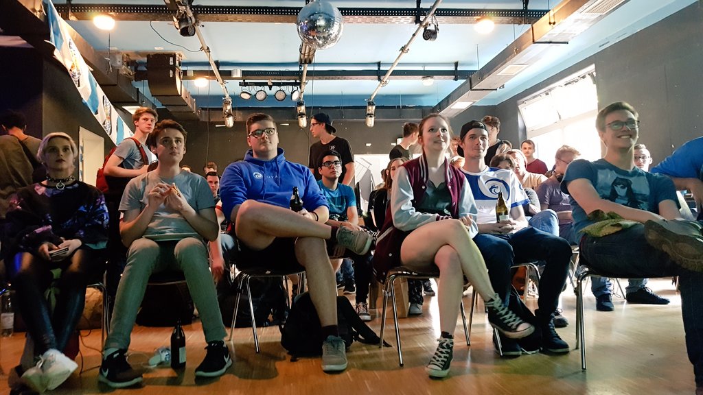 MunichSmash's tweet photo. Here are a few more pictures of #MSA5 to give you an impression of the atmosphere
We host our weeklies in the same venue so if you live nearby you should definetly come and visit us. https://t.co/krxYWBjQjm