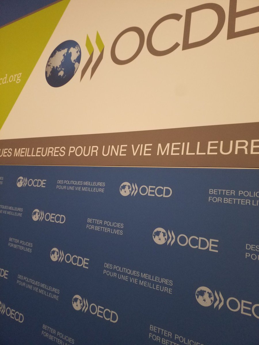 luisperezlopez's tweet photo. Interactive workshop on the #FutureofWork and skills. #Traditional employment, #Trasnational careers, #RetirementPlanning, #Elearning, #Integrity #Mismach in skills, What skills?... #OECDForum Present or Future? https://t.co/2uleBKbp1f