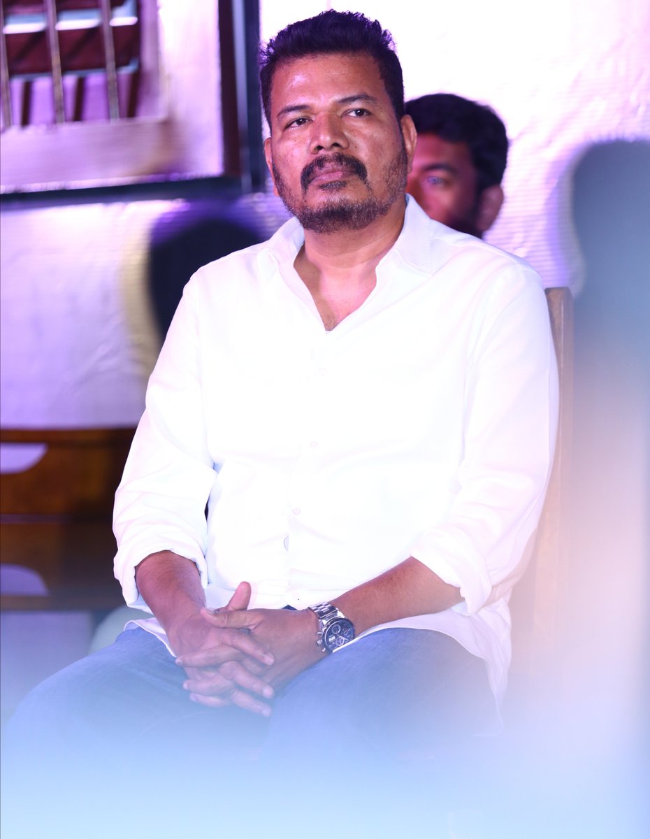 oththaseruppu's tweet photo. @shankarshanmugh @ikamalhaasan #ksravikumar. #OS7AudioLaunch https://t.co/xH6eNEmytx