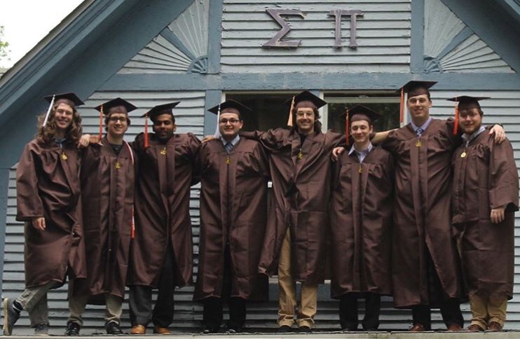 ValpoFSL's tweet image. We would like to congratulate all of the @ValpoU graduates from the class of 2019!! All the best in your next adventure! #ValpoGrad