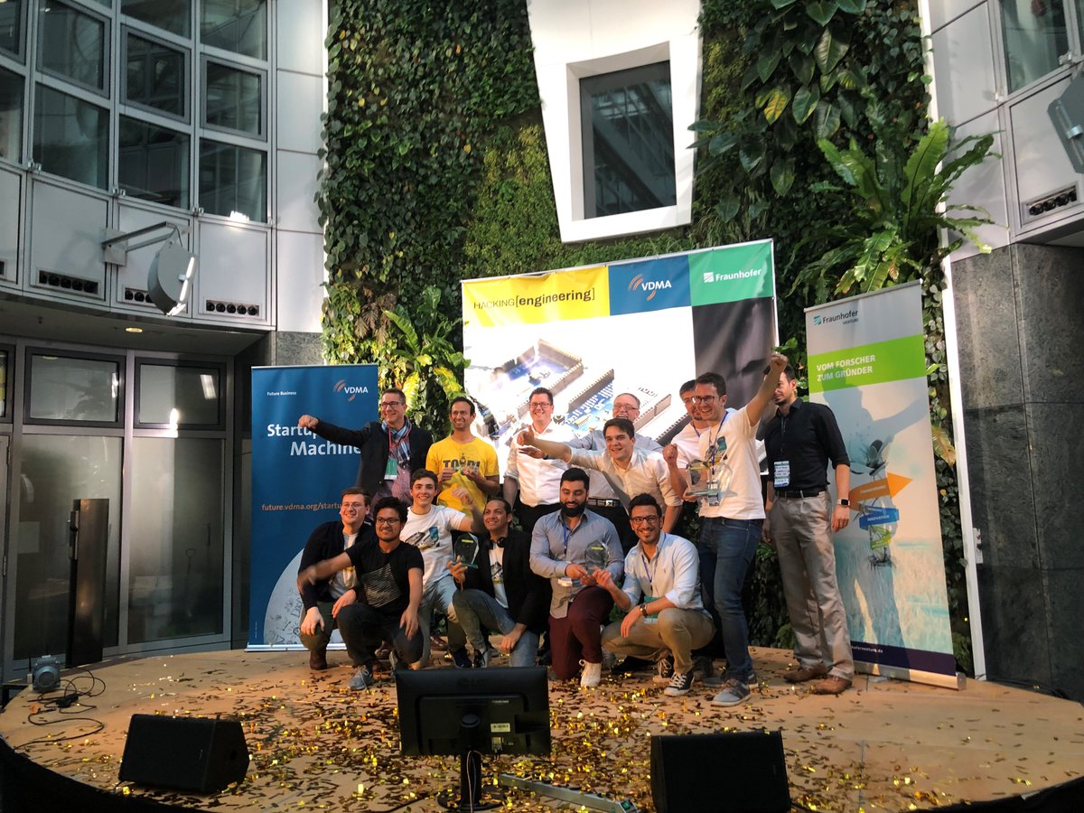 mtusolutions's tweet image. We were mentors and faced startups with a challenge at the @VDMAonline @fraunhofervc &apos;Startup Machine Hackathon’ in Berlin. Our task: Can sensors and actuators within complex power generation and drive systems communicate wirelessly and in an energy-neutral way? #startupsolution