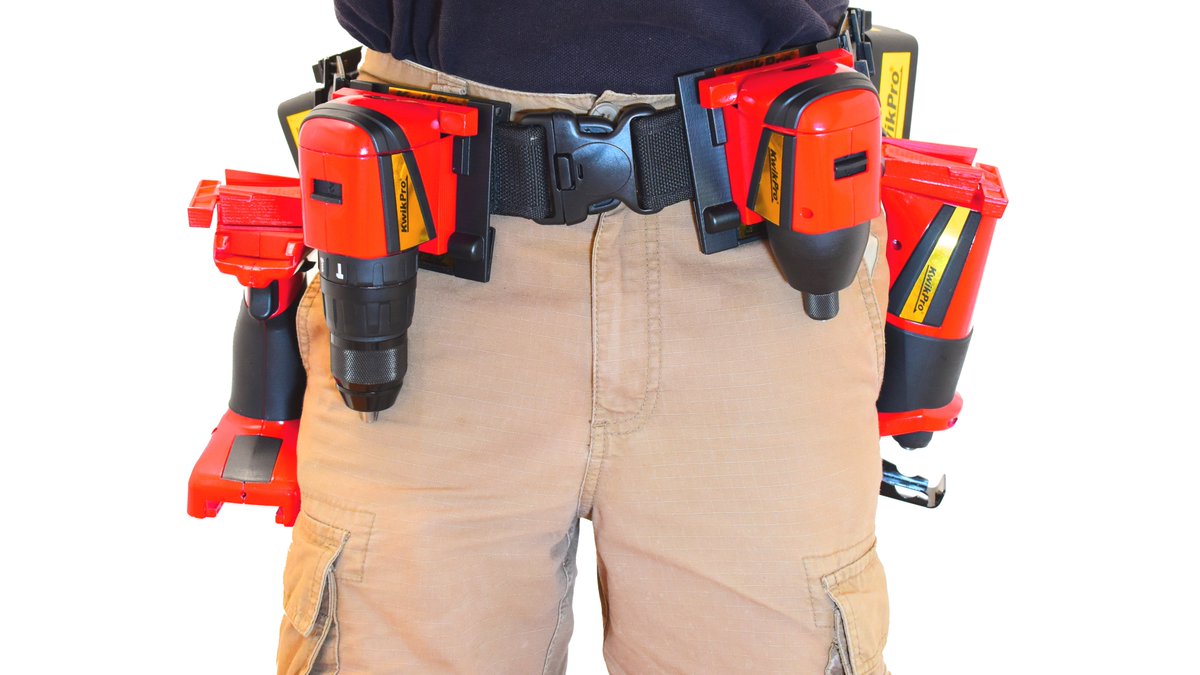 kwikprotools's tweet photo. KwikBelt makes it easy to climb ladders and steps while carrying all the #KwikPro power tools you need, hands-free, safely. Order now on #Kickstarter #plumbers #electricians #tradesmen #tradeswomen #multitools https://t.co/zkV7jgF9W7