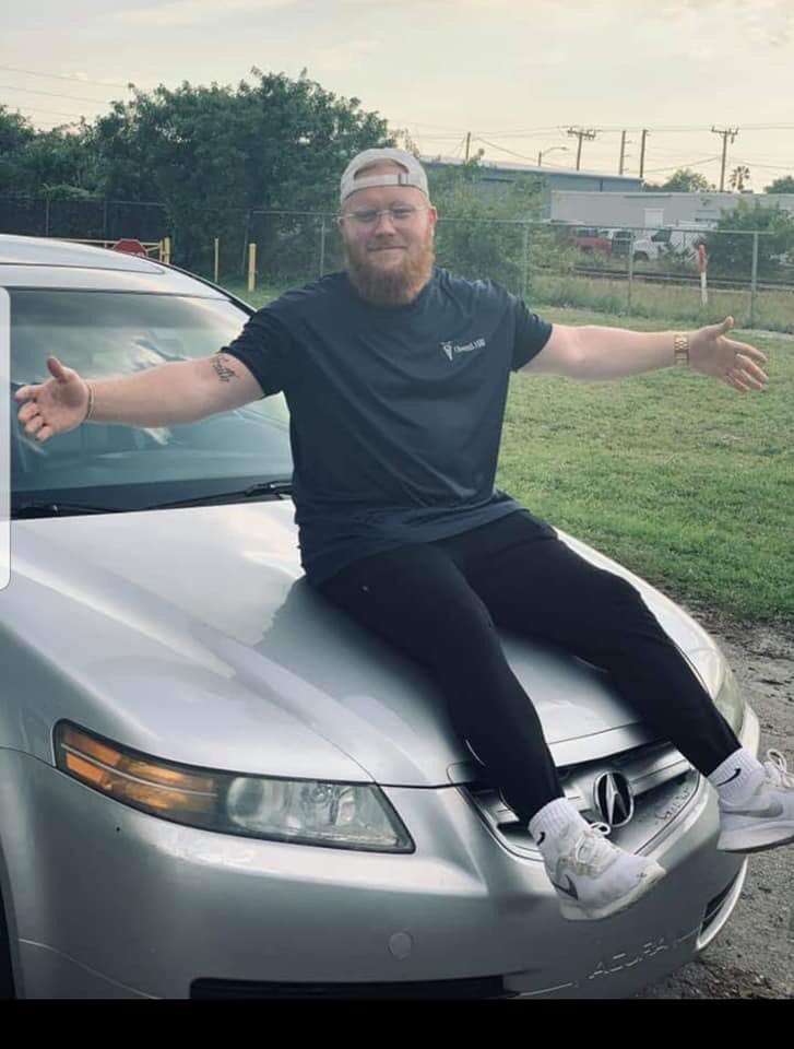 Ellie_Simone_'s tweet photo. ‼️HELP/RETWEET‼️ Elliot has been missing for 48+ hours. He has no phone service and was driving to Plainfield from Jacksonville, FL. He is an addict seeking recovery. Please help my friend’s brother. He is driving a silver 2005 Acura TL. Please contact me if you have any info. https://t.co/eBLcTW9Ox7